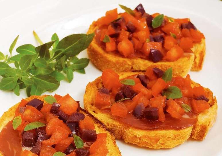 Guia da Cozinha - Fa&ccedil;a um festival de sopas e caldos na sua casa na quarentena