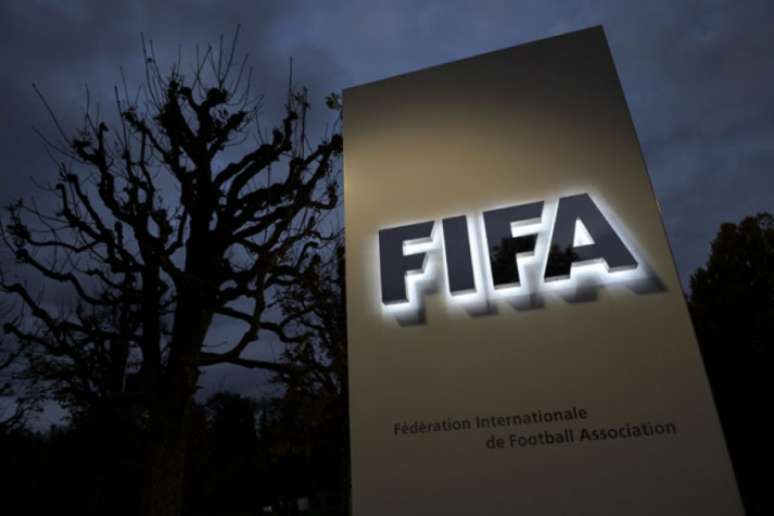 Fifa adia competições como Copa do Mundo Feminina sub-20 e sub-17 (Foto: Fabrice Coffrini / AFP)