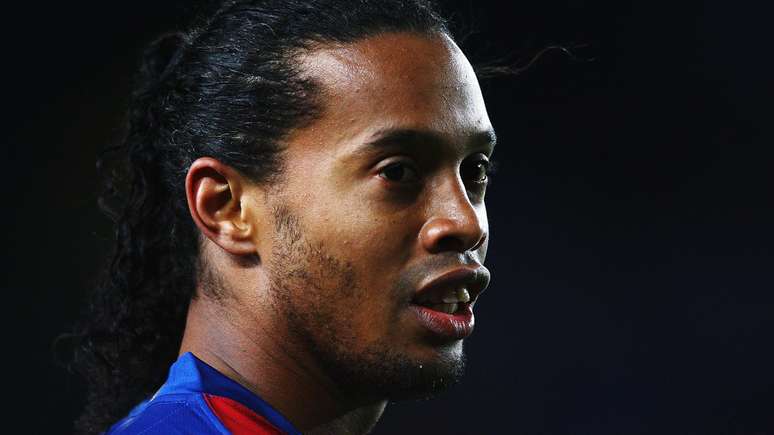 Ronaldinho está preso há mais de dois meses no Paraguai