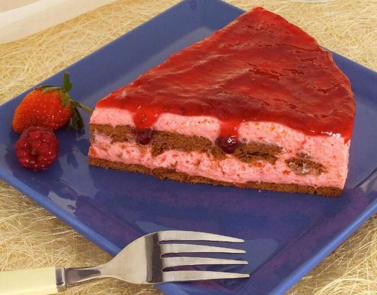 Guia da Cozinha - Receitas com biscoito de maisena: 11 sobremesas f&aacute;ceis e deliciosas