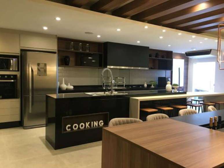 44. Decoração de cozinha gourmet – via: JFMagalli