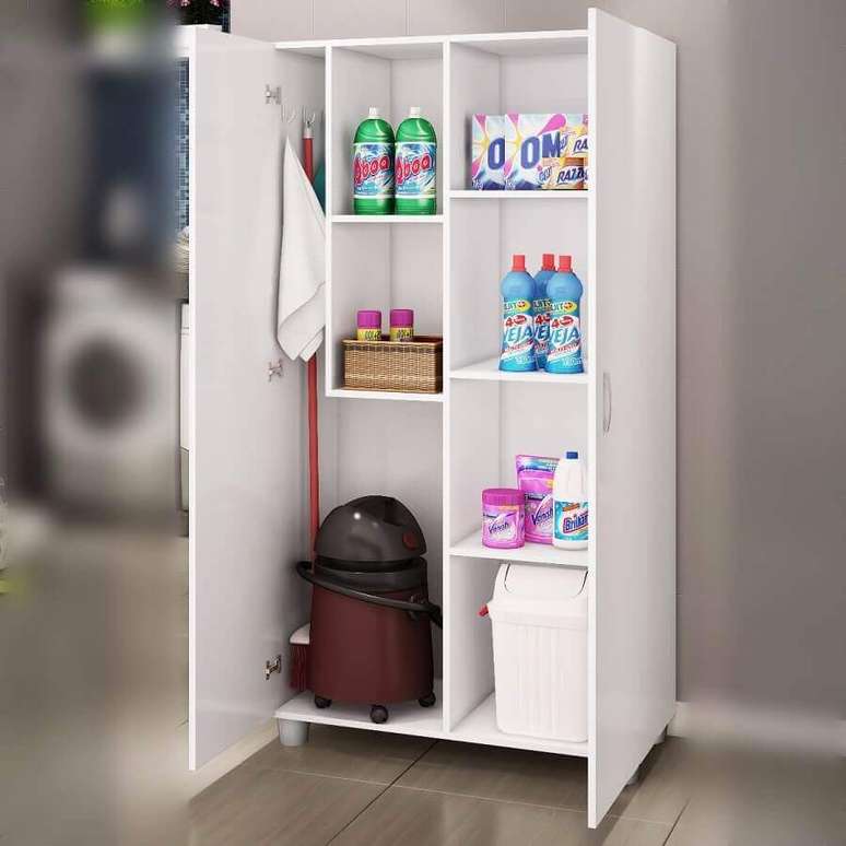 38. Modelo simples de armário multiuso lavandaria 2 portas – Foto: Pinterest