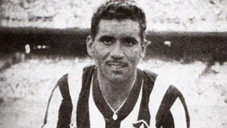 Botafogo foi o único clube da carreira de Nilton Santos (Foto: Reprodução)