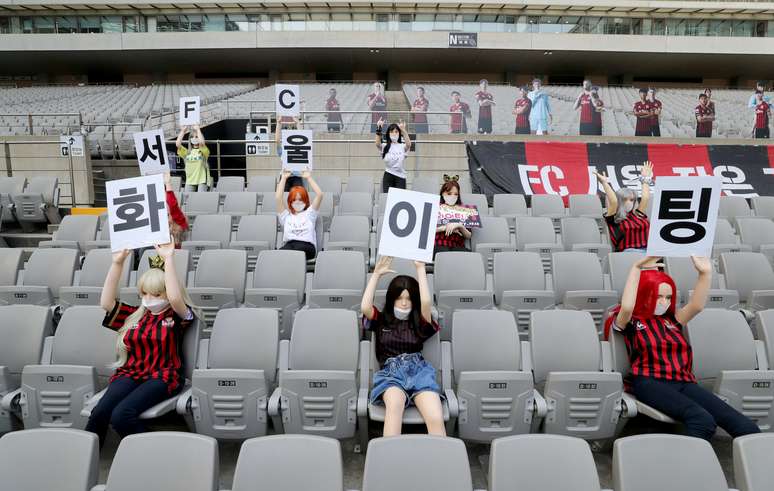 17/05/2020
Yonhap/via REUTERS      