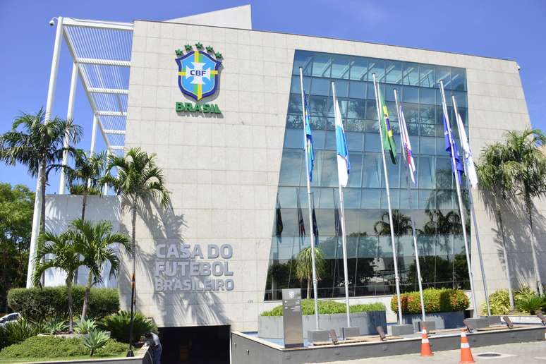 Calendário do futebol brasileiro de 2020, divulgado em outubro do ano passado pela CBF, já está bastante afetado