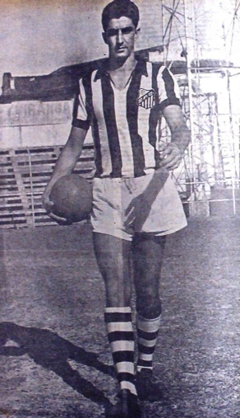 Ramiro marcou história com a camisa do Santos F.C. (Foto: Walter Peres)