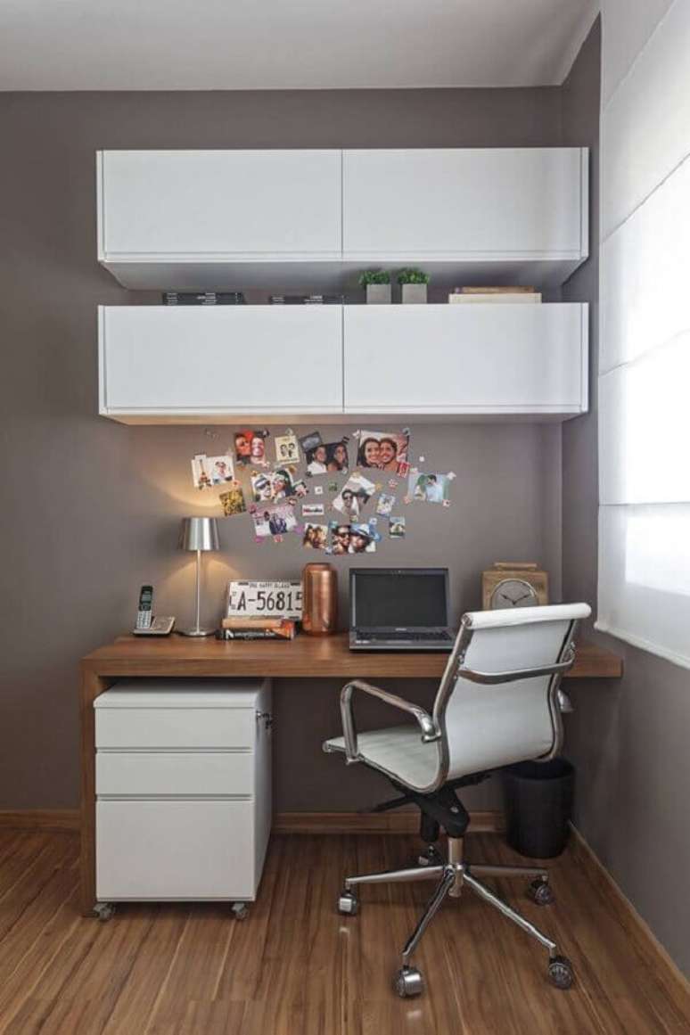 20. Decoração com cadeira para escritório branca com estrutura de inox – Foto: Homify