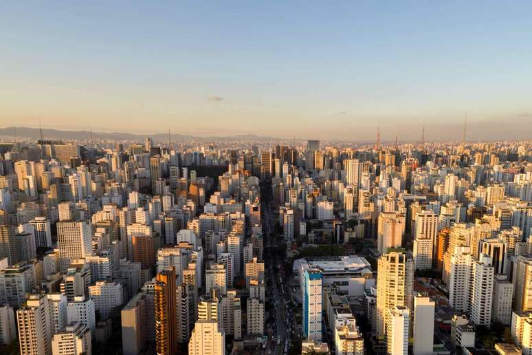 O que diz a lei sobre trabalhar no feriado de seis dias em SP
