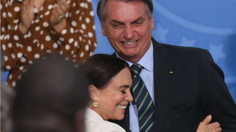 Regina Duarte ficou menos de tr&ecirc;s meses &agrave; frente da Secretaria de Cultura do governo Bolsonaro