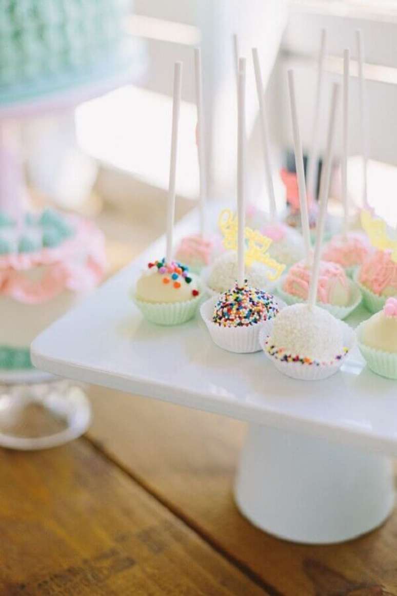 49. Modelos de doces decorados para card&aacute;pio de festa infantil simples &ndash; Foto: Pinterest