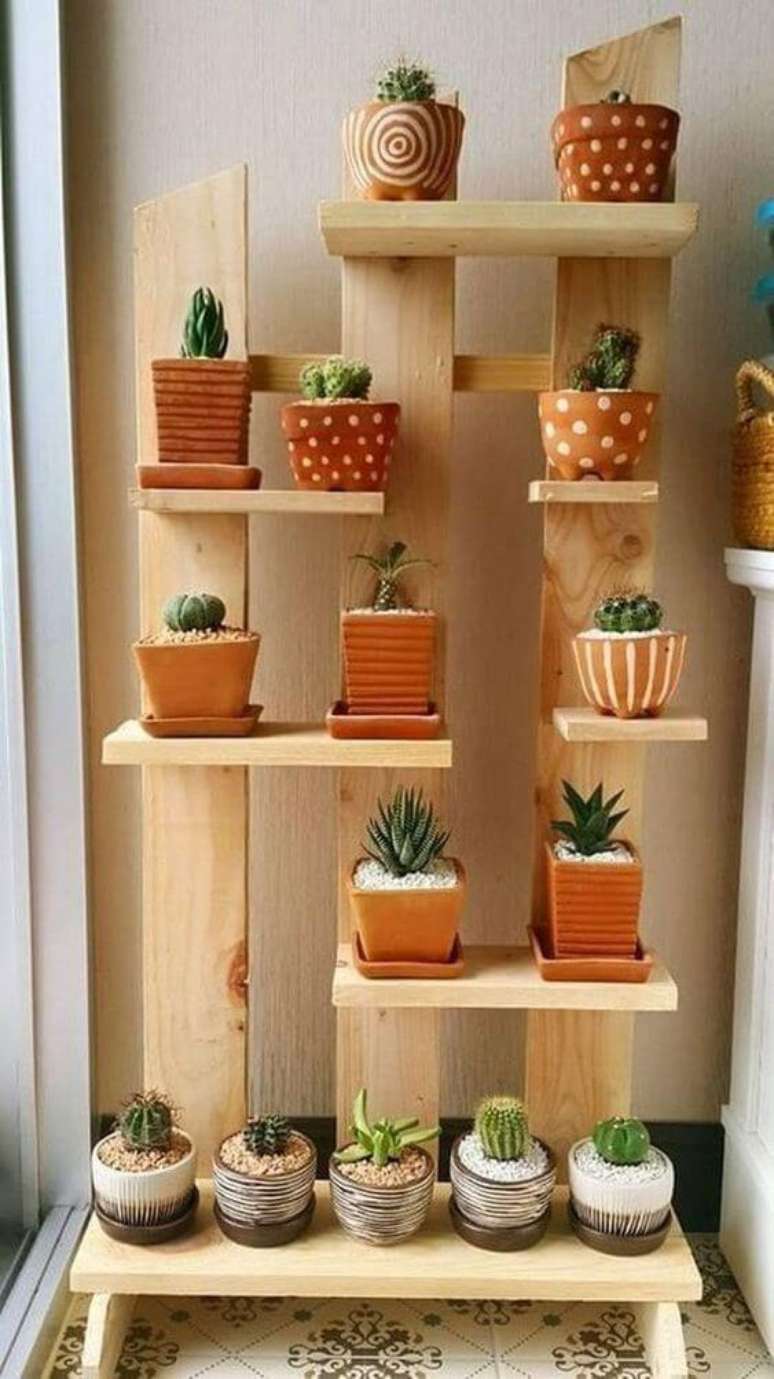 14. Plantas pequenas na sacada – Via: Pinterest