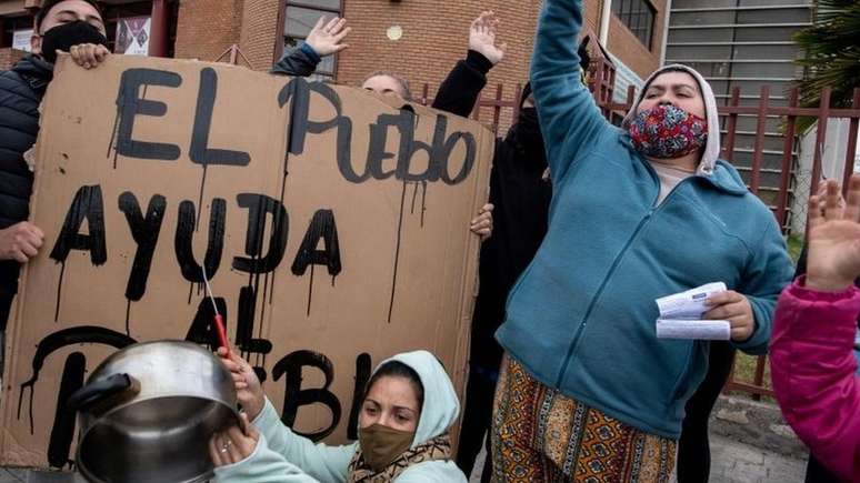 Na capital Santiago, onde houve protestos por causa da difícil situação econômica criada no país pela pandemia