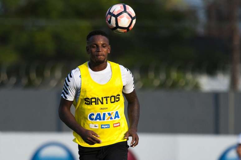 Cléber Reis fez apenas dez jogos com a camisa do Santos (Foto: Ivan Storti/Santos)