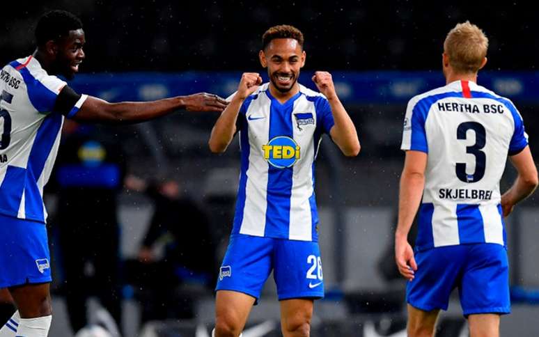 Matheus Cunha comemora gol em clássico contra Union - Foto: Stuart Franklin/AFP