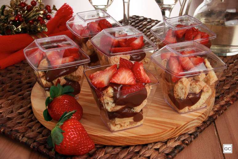 Guia da Cozinha - Receitas de morango e Nutella&reg; para ado&ccedil;ar o Dia dos Namorados