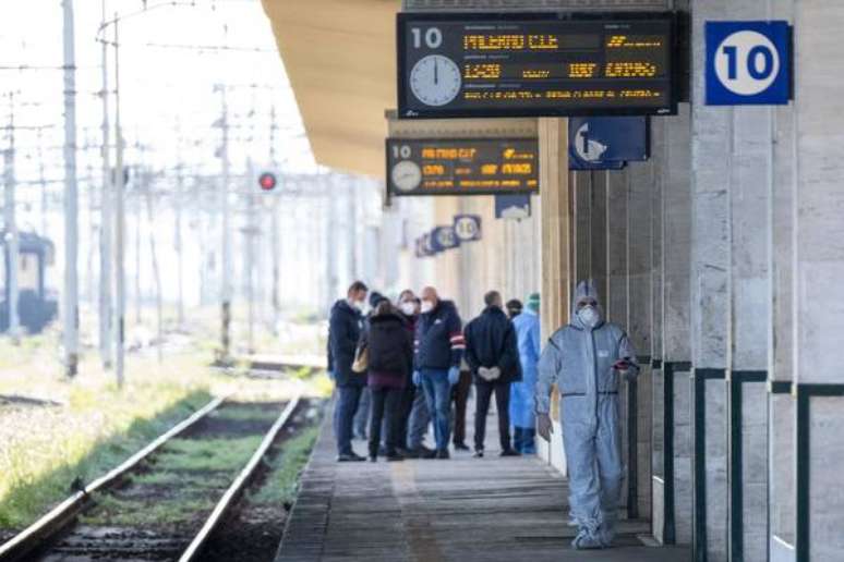 Estação de trem em Messina, na Sicília