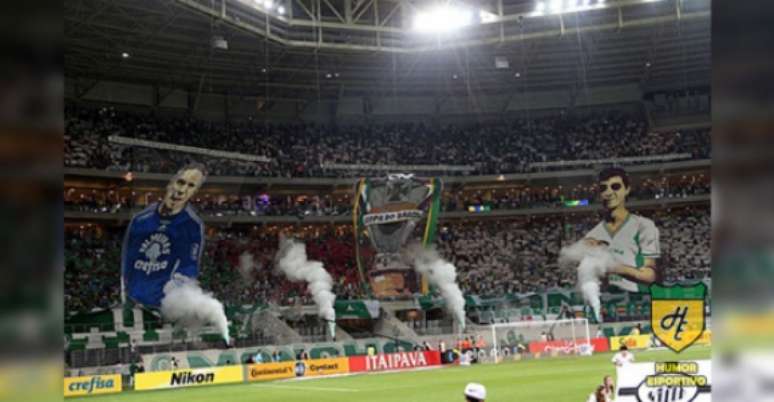 Mosaico levantado pela torcida para Prass (Foto: Reprodução)