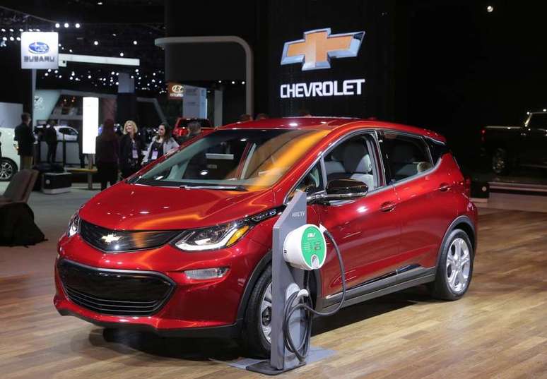 Chevrolet Bolt: a marca líder do Brasil também tem seu carro elétrico