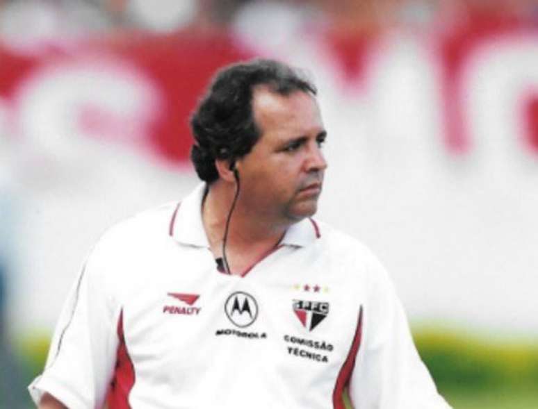 Vadão foi técnico do São Paulo em 2001 e conquistou um Torneio Rio-São Paulo (Foto: Divulgação)