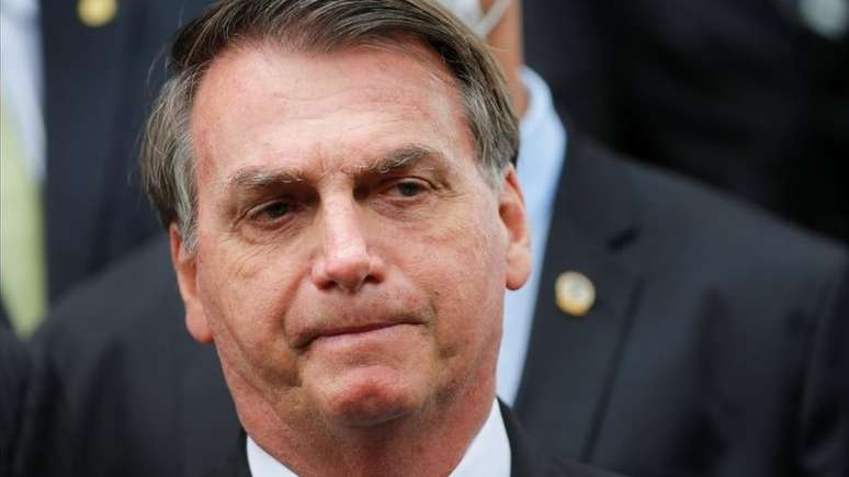 Veiculação de notícias falsas nas eleições vencidas por Bolsonaro é apurada no Congresso