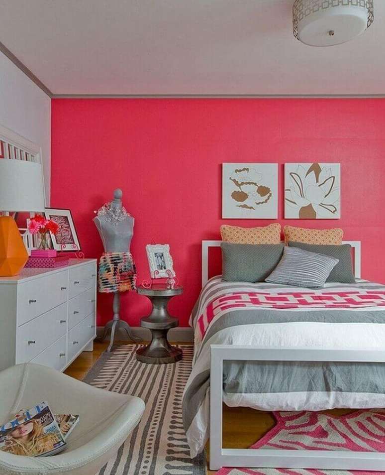 11. Tons de rosa são os mais usados na decoração de quartos femininos bonitos – Foto: Pinterest
