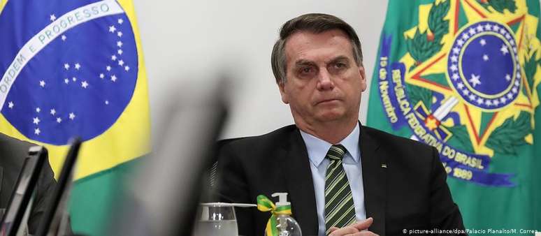  Inquérito das fake news 'não tem base legal' e é 'inconstitucional', afirma Bolsonaro
