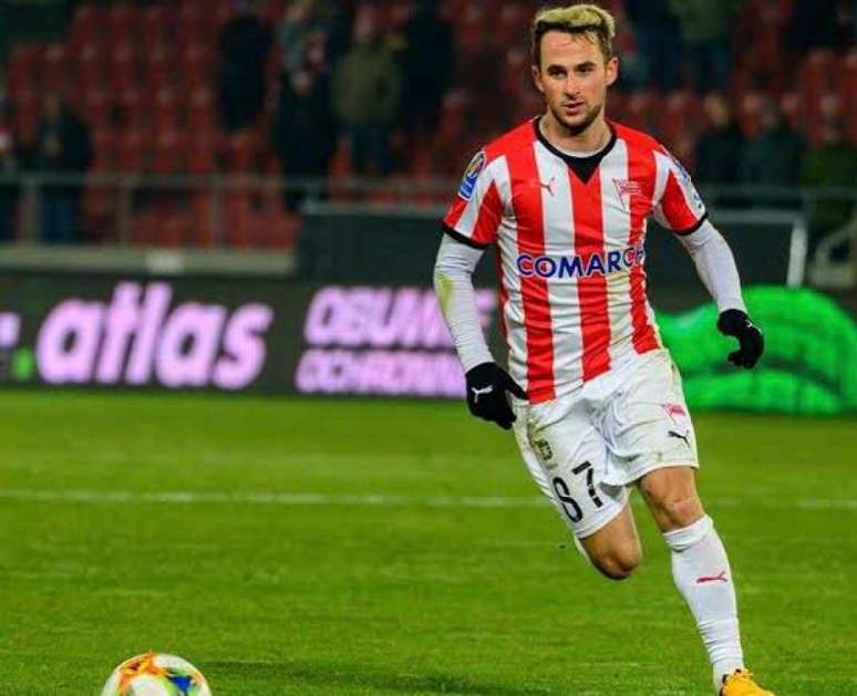 Diego Ferraresso em ação peloCracovia Kraków (Foto: Divulgação)