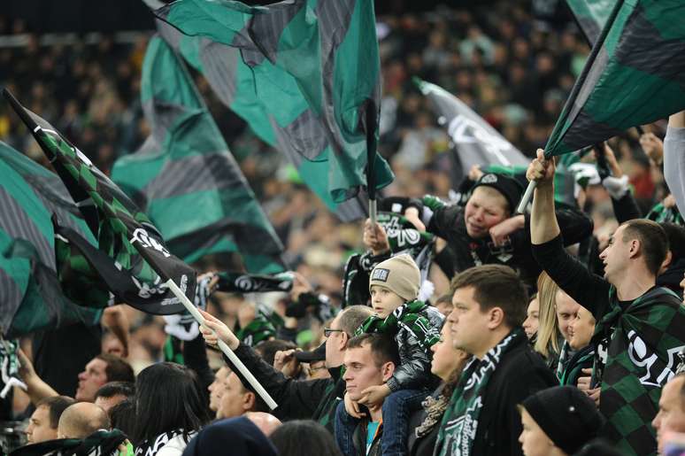 Torcida do Krasnodar durante partida contra Basel
28/11/2019
REUTERS/Sergey Pivovarov