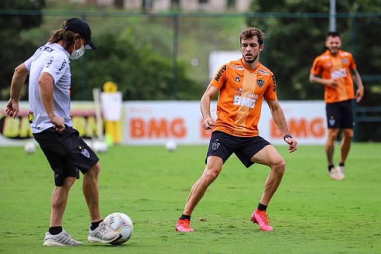 Hyoran está satisfeito em voltar à rotina de treinos no Galo-(Pedro Aleixo/Atlético-MG)