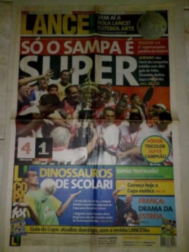 Capa do LANCE! de 30 de maio de 2002 (Reprodução)