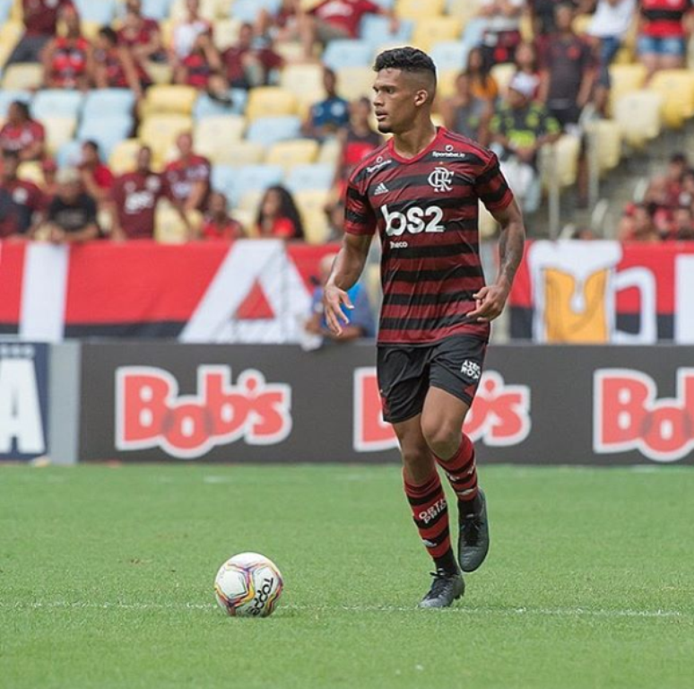 Flamengo empresta Rafael Santos (Foto: Reprodução/Instagram)