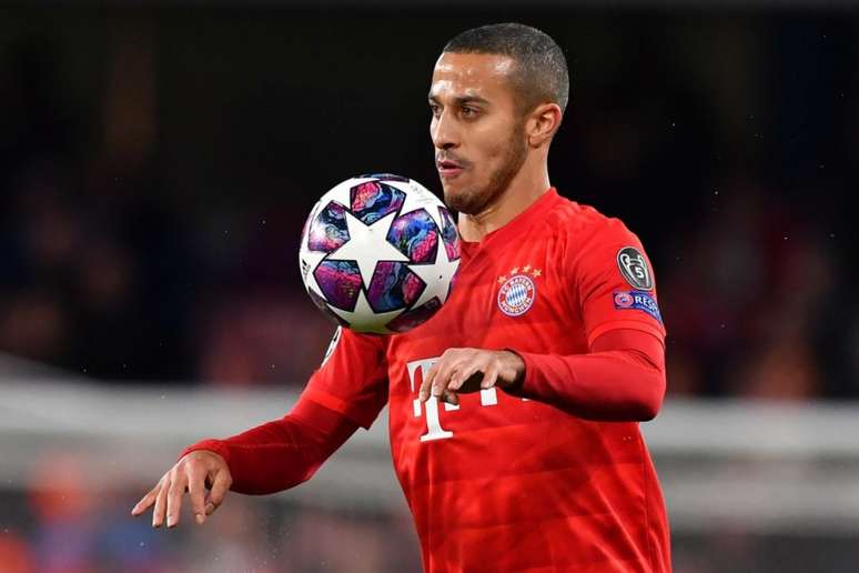 Thiago é um dos destaques do Bayern de Munique (Foto: Ben STANSALL / AFP)