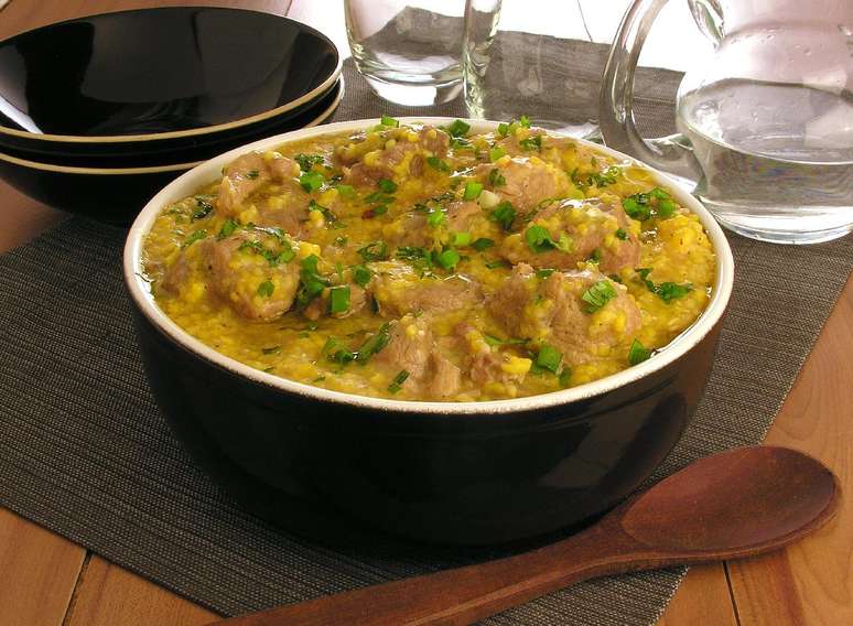 Guia da Cozinha - Receitas com canjiquinha: 9 inspira&ccedil;&otilde;es para o almo&ccedil;o