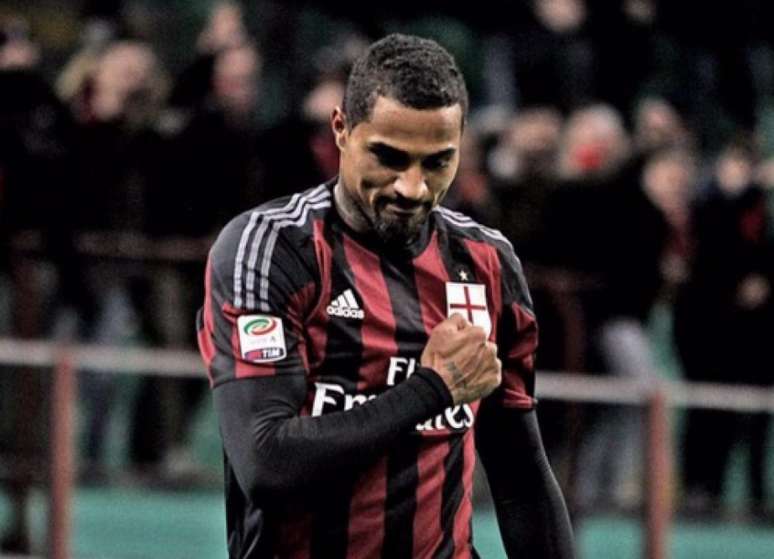 Boateng recebeu insultos racistas quando atuava pelo Milan (Foto: Reprodução)