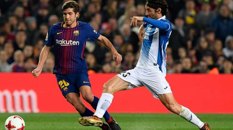 Sergi Roberto é visto como um jogador coringa no elenco do Barcelona (AFP)