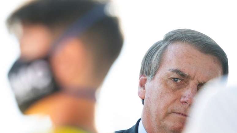 'Não podemos deixar que o Brasil se transforme no que foi há pouco tempo o Chile', afirmou Bolsonaro sobre manifestações que estão sendo planejadas para domingo
