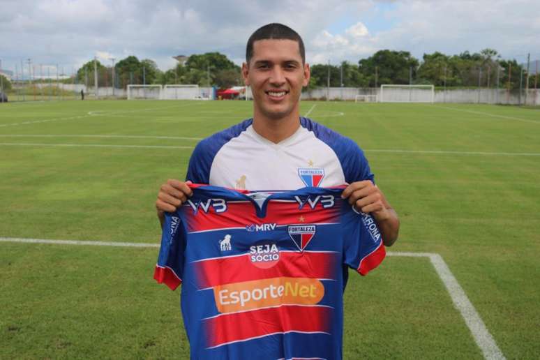 Tiago Orobó é a mais nova contratação do Fortaleza para a temporada (Foto: Bruno Oliveira)