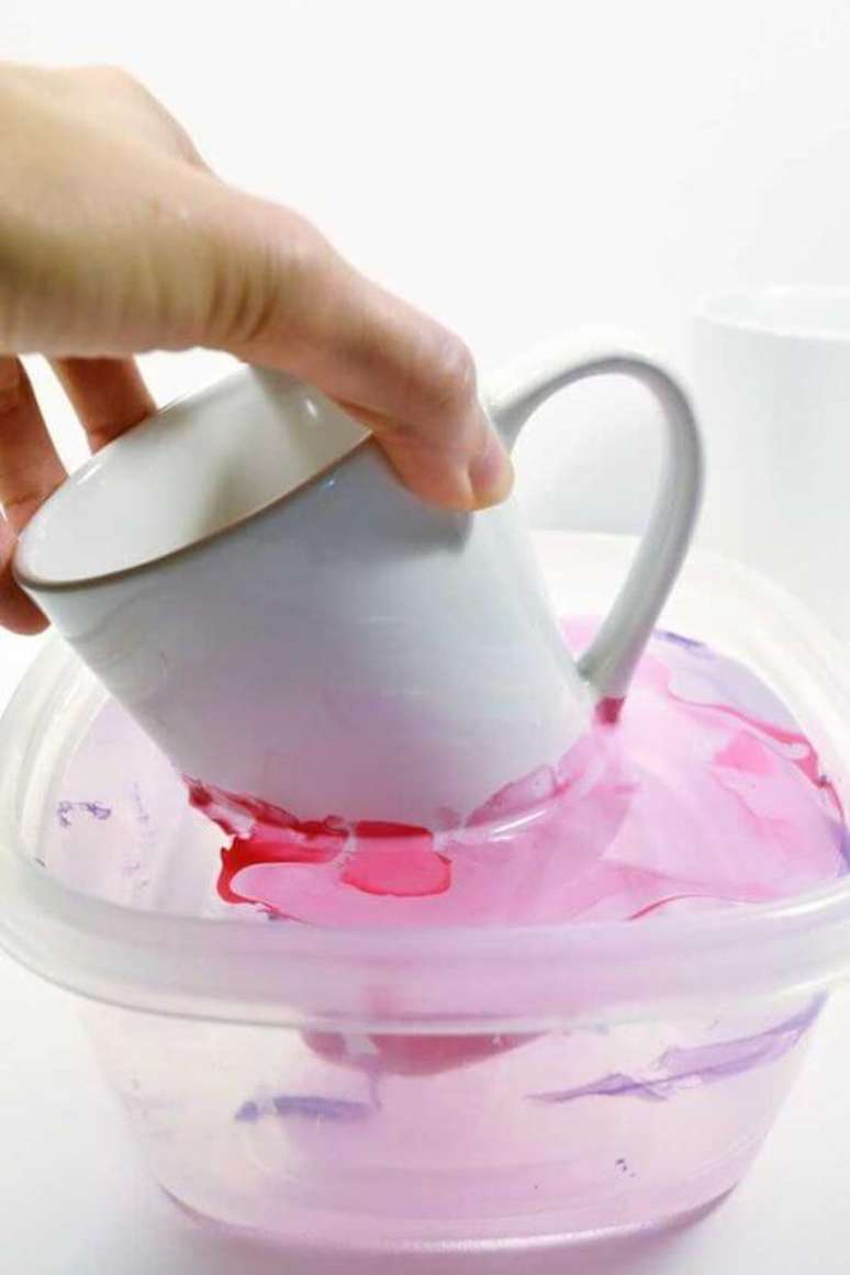 60. Artesanatos fáceis de fazer com a caneca – Via: Pinterest