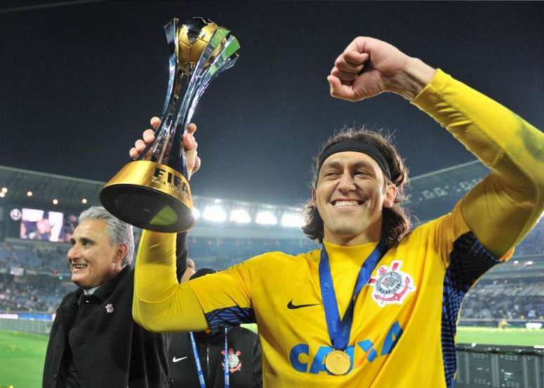 Cássio foi eleito o melhor da partida e o melhor jogador do Mundial de Clubes de 2012 (Foto: Kazuhiro Nogi/AFP)