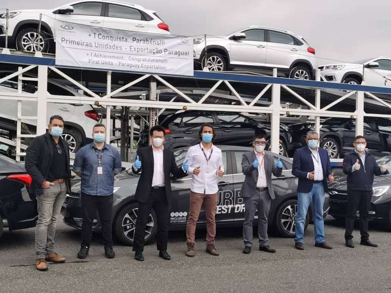 Partida dos primeiros carros exportados: momento histórico para a Caoa Chery.