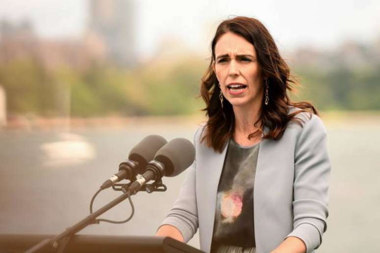 Jacinda Ardern disse que fez 'dancinha de felicidade' quando soube dos dados sobre a Covid no país