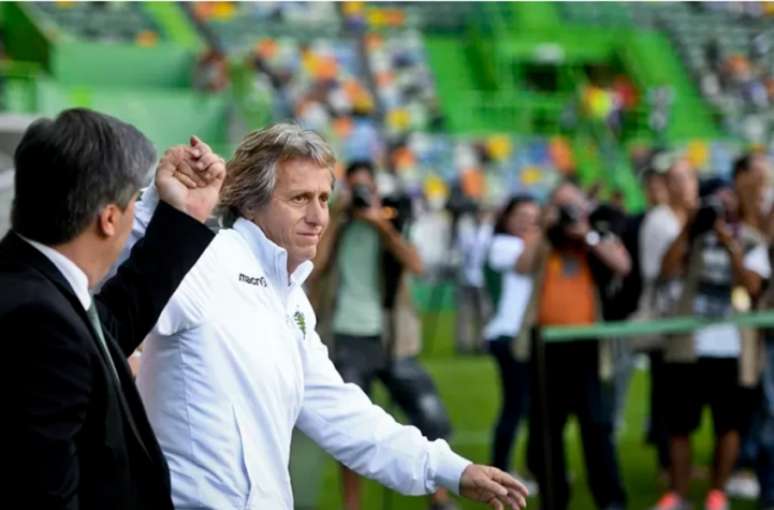 Jorge Jesus comandou o Sporting entre 2015 e 2018, durante parte da gestão de Bruno de Carvalho (Foto: AFP)