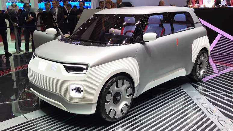 Fiat Concept Centoventi: revelação no Salão de Genebra de 2019.