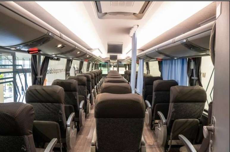 Com novo desenho, ônibus terão dois corredores e cortinas