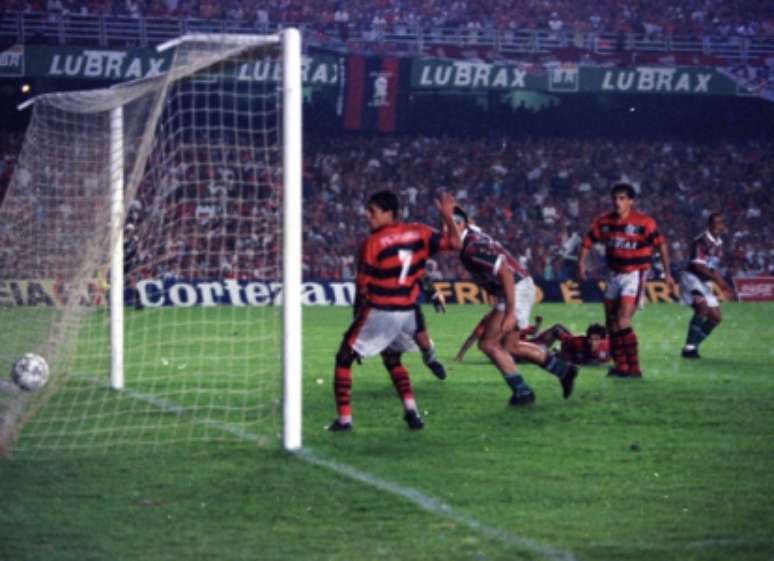 Maracanã 70 anos: Flamengo tem ampla vantagem sobre rivais no número de  títulos