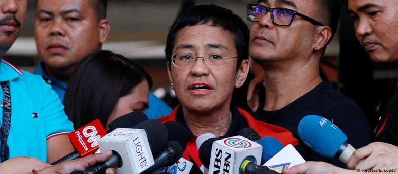 Jornalista Maria Ressa é condenada a seis anos de prisão nas Filipinas por "difamação cibernética"