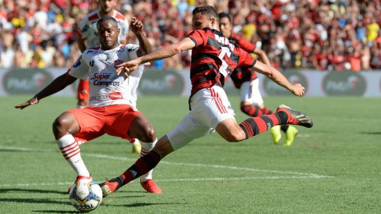 Flamengo e Bangu voltam a jogar nesta quinta, pelo Carioca, no Maracanã (Foto: Divulgação)