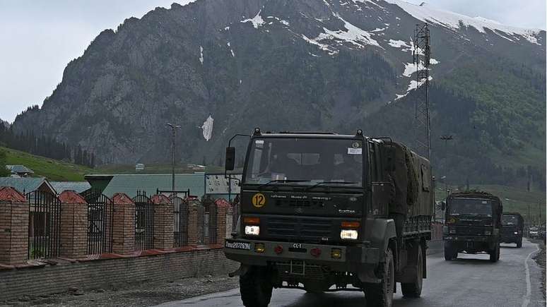 China e Índia vêm reforçando segurança na fronteira