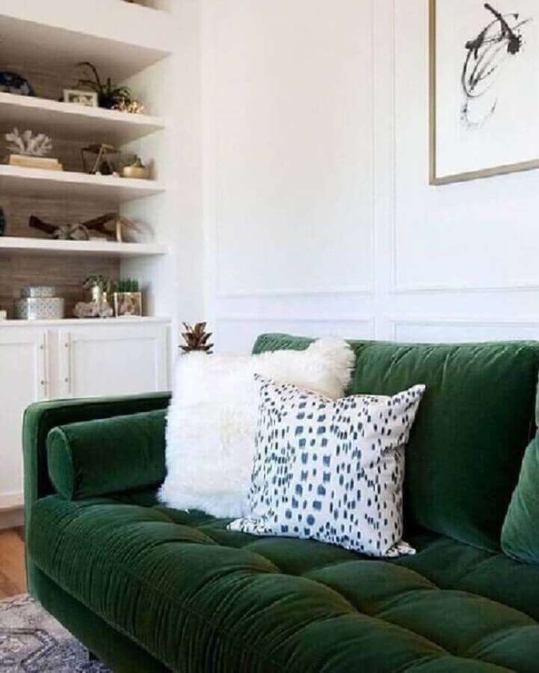 8. Use o verde esmeralda com cuidado para não sobrecarregar a decoração – Foto: Pinterest