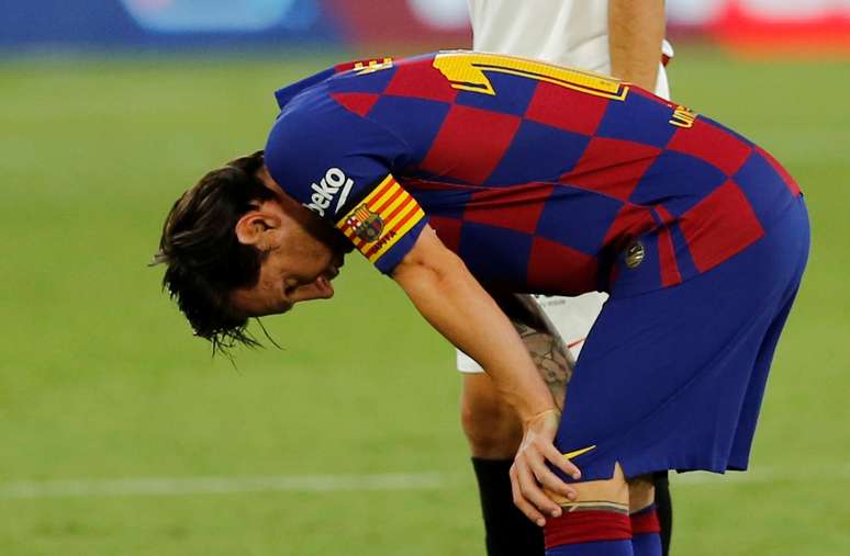 Messi lamenta chance desperdiçada de manter distância para o Real